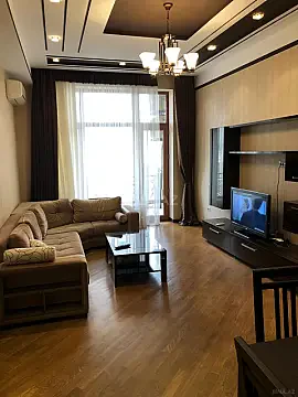 Kirayə verilir 2 otaqlı mənzil 70 m² — Bakı 2 otaq 70.00 m²