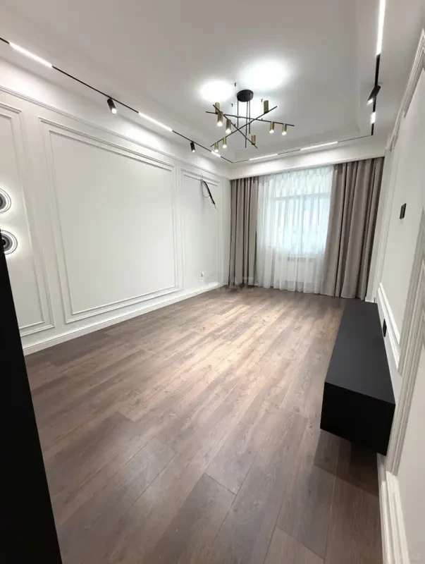 Satılır 3 otaqlı mənzil 88 m²