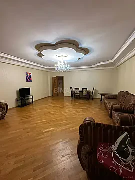 Kirayə verilir 3 otaqlı mənzil 135 m² — Bakı, Nəsimi 3 otaq 135.00 m²