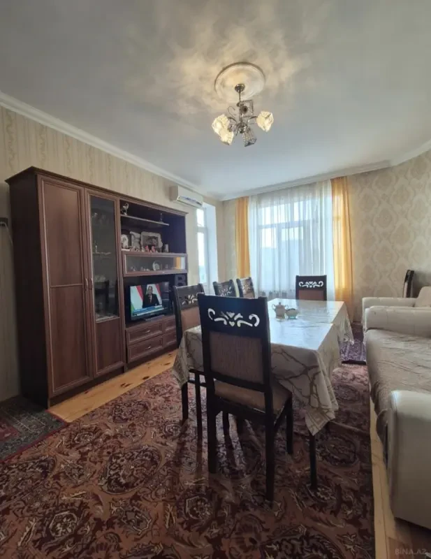 Satılır 2 otaqlı mənzil 60 m²