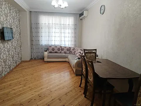 Kirayə verilir 3 otaqlı mənzil 85 m² — Bakı, Həzi Aslanov qəs. 3 otaq 85.00 m²