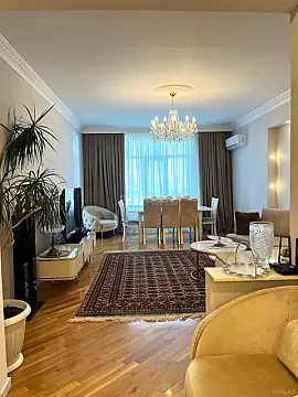Satılır 3 otaqlı mənzil 117 m² — Bakı, Memar Əcəmi yanı 3 otaq 117.00 m²