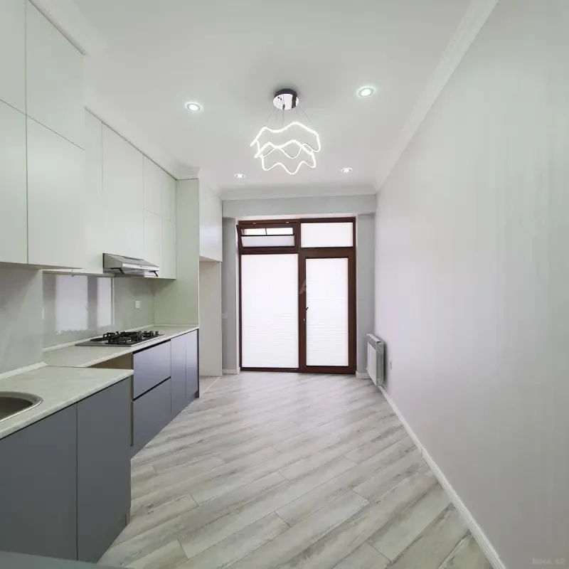 Kirayə verilir 3 otaqlı mənzil 95 m²