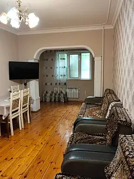 Kirayə verilir 4 otaqlı mənzil 110 m² — Bakı, İnşaatçılar 4 otaq 110.00 m²