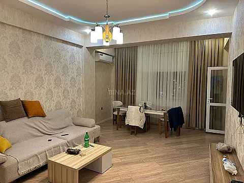 Satılır 2 otaqlı mənzil 60 m² — Bakı, Memar Əcəmi yanı 2 otaq 60.00 m²