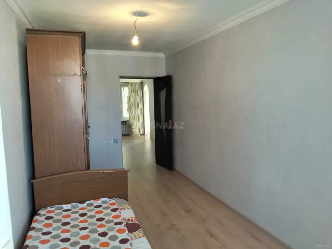 Satılır 3 otaqlı mənzil 60 m²