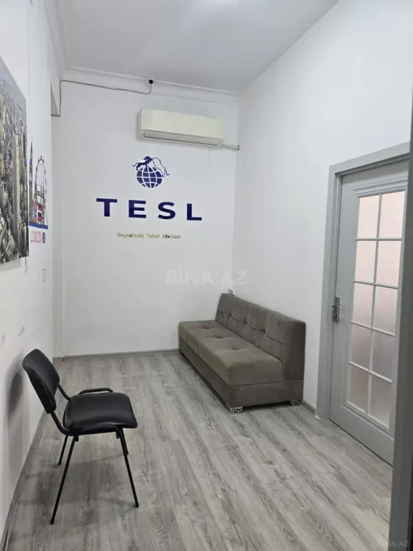 Kirayə verilir 5 otaqlı ofis 90 m²