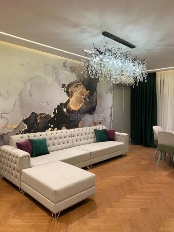Kirayə verilir 2 otaqlı mənzil 100 m²