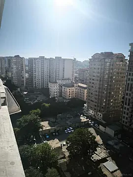 Kirayə verilir 3 otaqlı mənzil 65 m² — Bakı, Nərimanov 3 otaq 65.00 m²