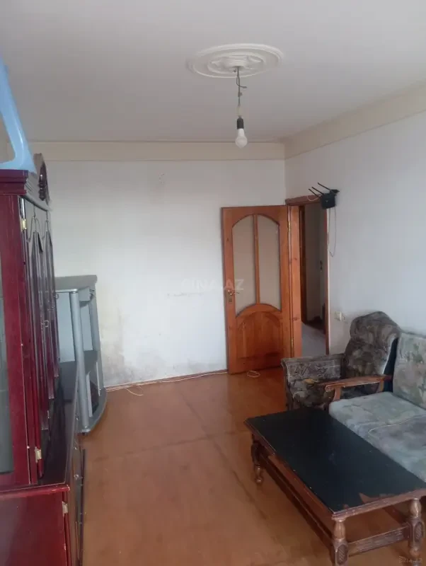 Satılır 2 otaqlı mənzil 55 m²