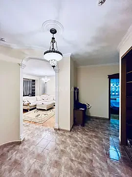 Kirayə verilir 4 otaqlı mənzil 145 m² — Bakı 4 otaq 145.00 m²