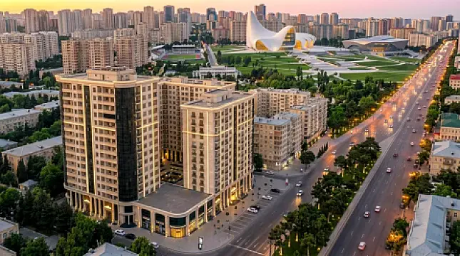 Satılır 3 otaqlı mənzil 144 m² — Bakı 3 otaq 144.00 m²