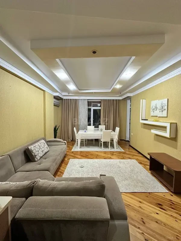 Kirayə verilir 3 otaqlı mənzil 100 m²