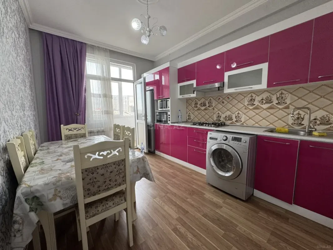 Kirayə verilir 2 otaqlı mənzil 55 m²