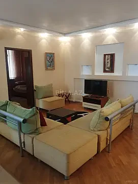 Kirayə verilir 2 otaqlı mənzil 81 m² — Bakı 2 otaq 81.00 m²
