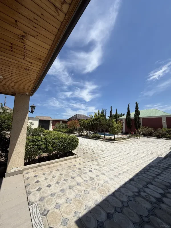 Satılır 3 otaqlı həyət evi 160 m²