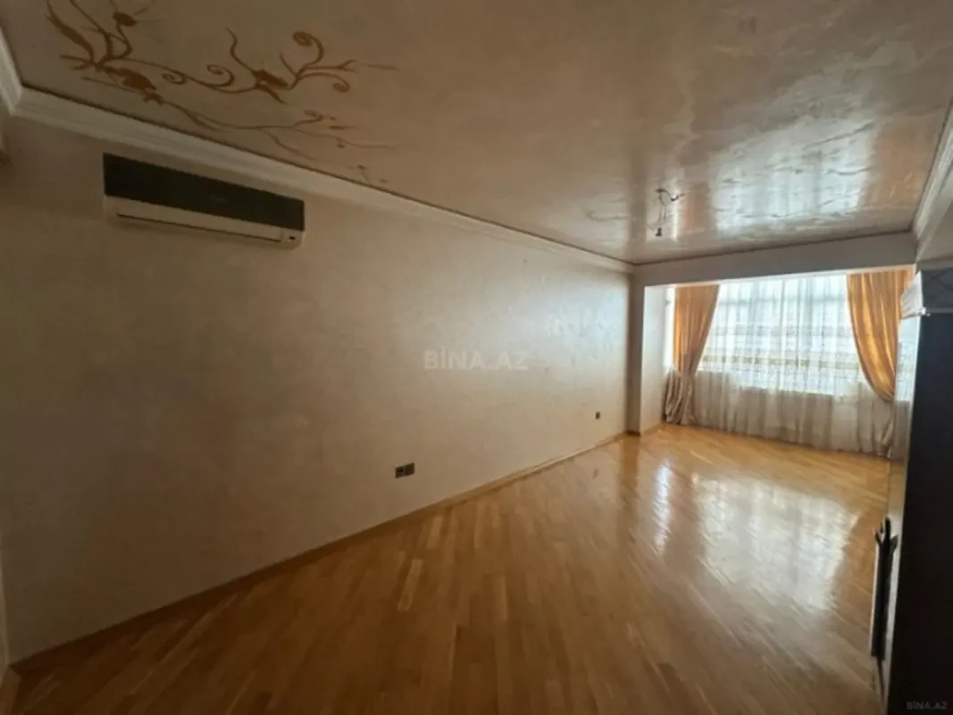 Satılır 2 otaqlı mənzil 75 m²