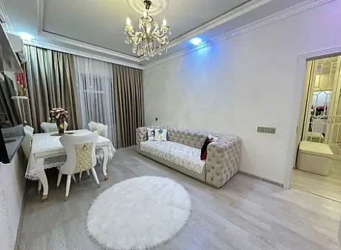 Satılır 3 otaqlı mənzil 71 m² — Bakı, Memar Əcəmi yanı 3 otaq 71.00 m²