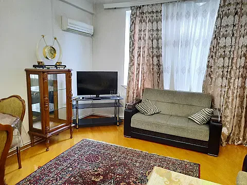 Kirayə verilir 3 otaqlı mənzil 112 m² — Bakı, Nərimanov 3 otaq 112.00 m²