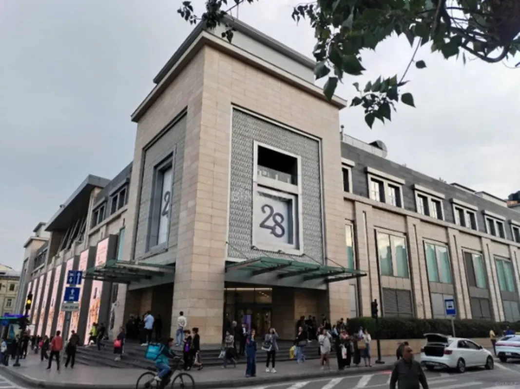 Satılır 2 otaqlı mənzil 55 m²