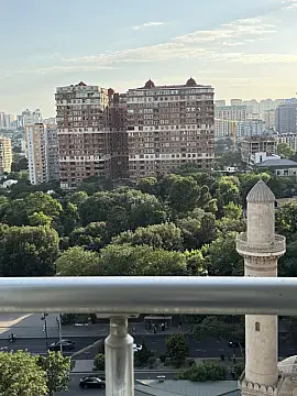 Kirayə verilir 3 otaqlı mənzil 135 m² — Bakı, Nizami 3 otaq 135.00 m²