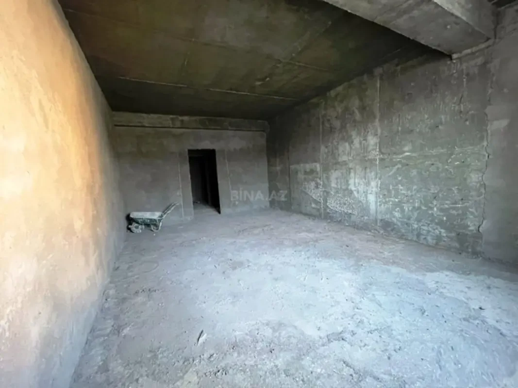 Satılır 2 otaqlı mənzil 98 m²