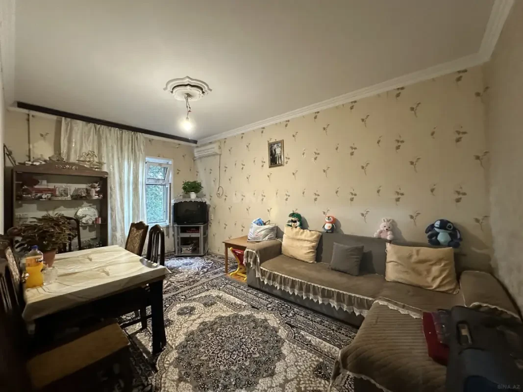Satılır 2 otaqlı mənzil 60 m²