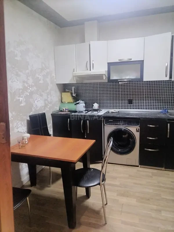 Satılır 3 otaqlı mənzil 82 m²