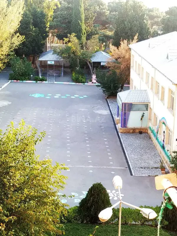 Kirayə verilir 2 otaqlı mənzil 50 m²