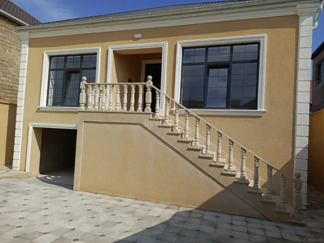 Satılır 4 otaqlı həyət evi 110 m²