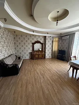 Kirayə verilir 3 otaqlı mənzil 140 m² — Bakı 3 otaq 140.00 m²