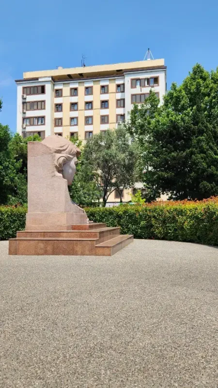 Satılır 3 otaqlı mənzil 70 m²