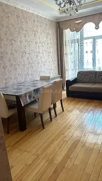Kirayə verilir 3 otaqlı mənzil 70 m² — Bakı, Nərimanov 3 otaq 70.00 m²