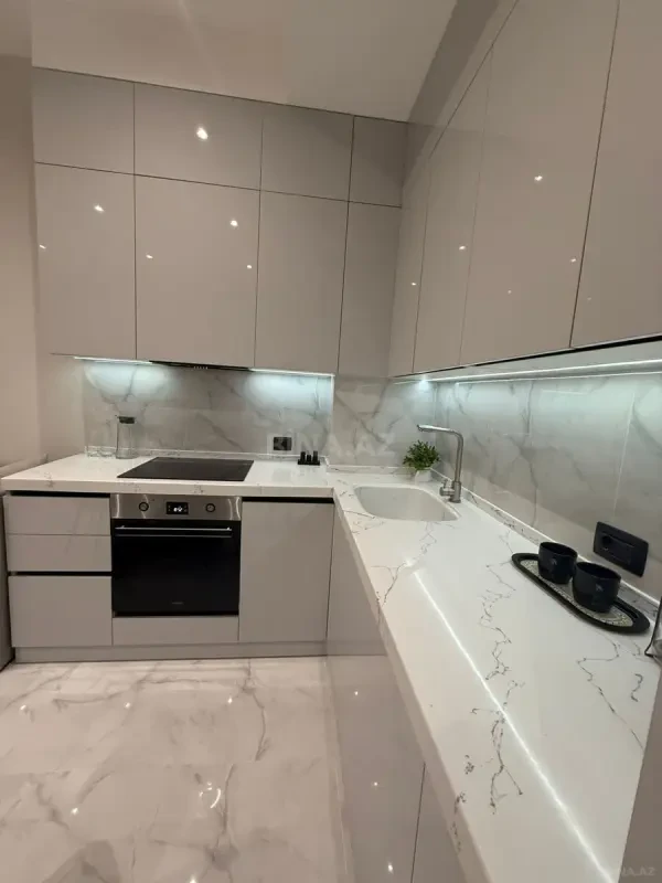 Kirayə verilir 1 otaqlı mənzil 57.4 m²