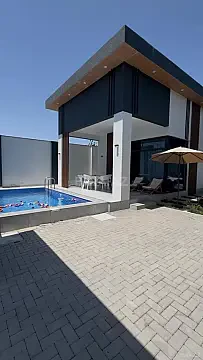 Kirayə verilir 3 otaqlı həyət evi 150 m² — Bakı, Mərdəkan 3 otaq 150.00 m²