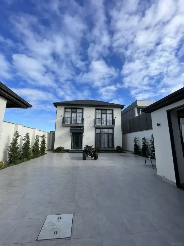 Satılır 4 otaqlı həyət evi 170 m²