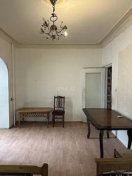 Kirayə verilir 1 otaqlı mənzil 45 m² — Bakı 1 otaq 45.00 m²