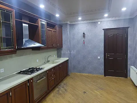 Kirayə verilir 3 otaqlı mənzil 150 m² — Bakı, Xətai 3 otaq 150.00 m²