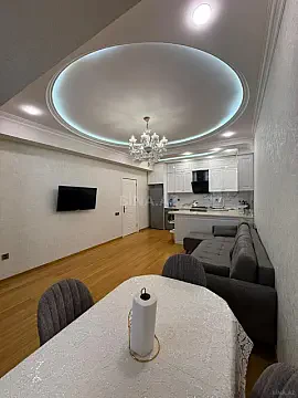 Satılır 2 otaqlı mənzil 53 m² — Bakı, Həzi Aslanov qəs. 2 otaq 53.00 m²