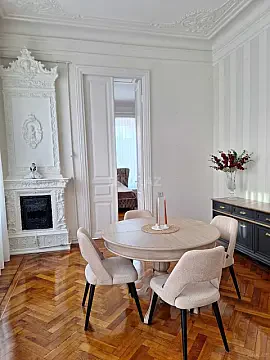 Kirayə verilir 2 otaqlı mənzil 80 m² — Bakı, Sahil qəs. 2 otaq 80.00 m²
