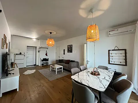 Kirayə verilir 2 otaqlı mənzil 80 m² — Bakı 2 otaq 80.00 m²