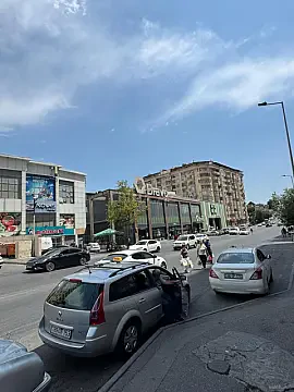 Kirayə verilir 4 otaqlı mənzil 110 m² — Bakı, İnşaatçılar 4 otaq 110.00 m²
