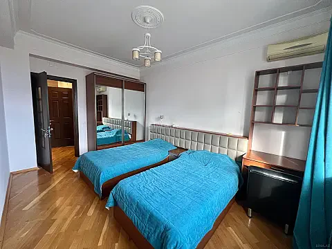 Kirayə verilir 3 otaqlı mənzil 115 m² — Bakı 3 otaq 115.00 m²
