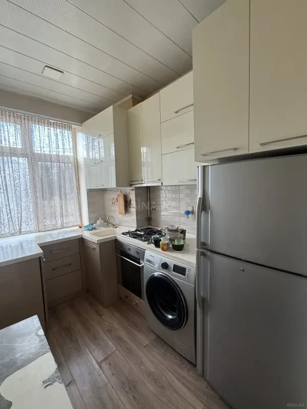 Kirayə verilir 3 otaqlı mənzil 60 m²