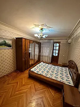 Kirayə verilir 3 otaqlı mənzil 80 m² — Bakı, Nizami 3 otaq 80.00 m²