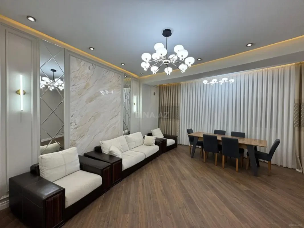Satılır 3 otaqlı mənzil 125 m²