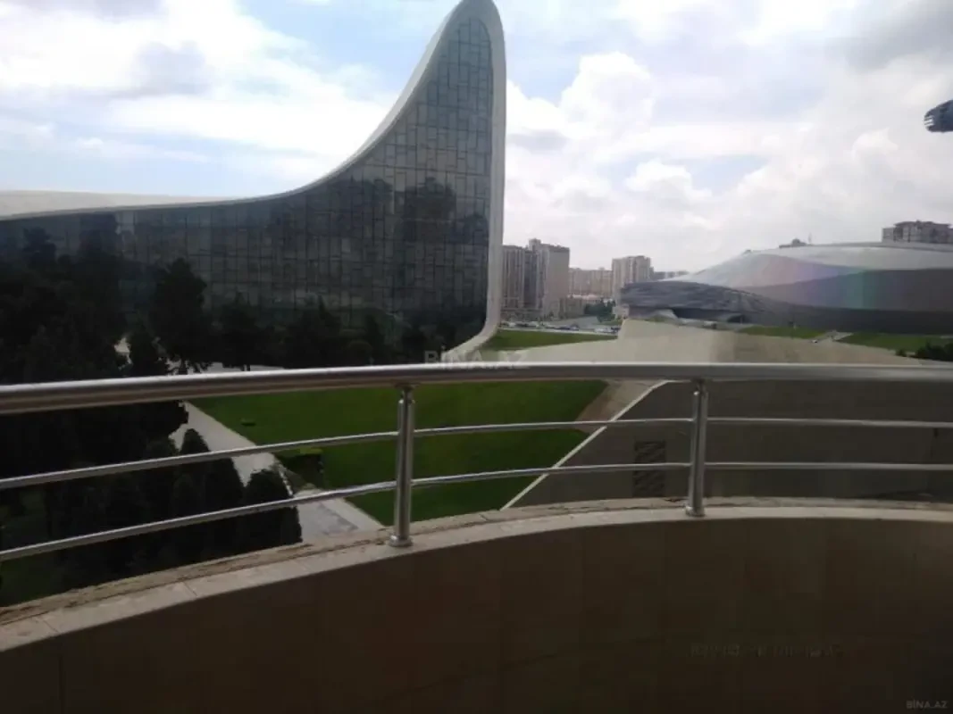 Kirayə verilir 3 otaqlı mənzil 100 m²