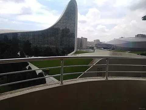 Kirayə verilir 3 otaqlı mənzil 100 m² — Bakı, Nərimanov 3 otaq 100.00 m²