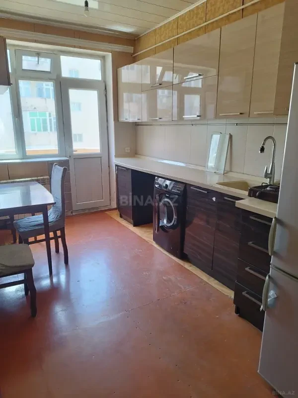 Kirayə verilir 2 otaqlı mənzil 50 m²