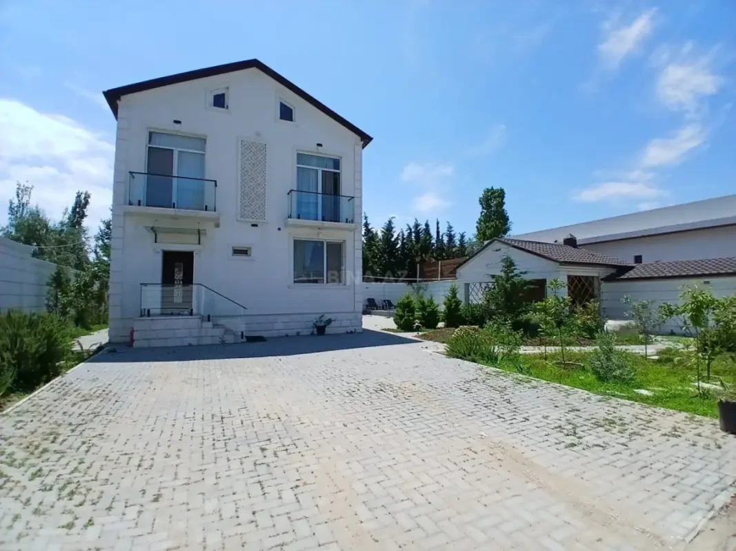 Kirayə verilir 3 otaqlı həyət evi 150 m²